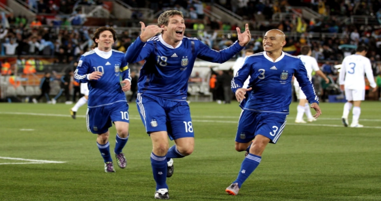 纽维尔老男孩vs联合队直播_实时高清纽维尔老男孩vs联合队直播赛事_纽维尔老男孩vs联合队直播免费观看高清-24直播